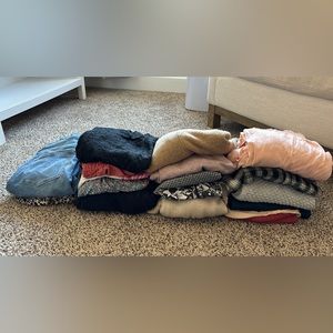 Womens clothing bundle 18 items